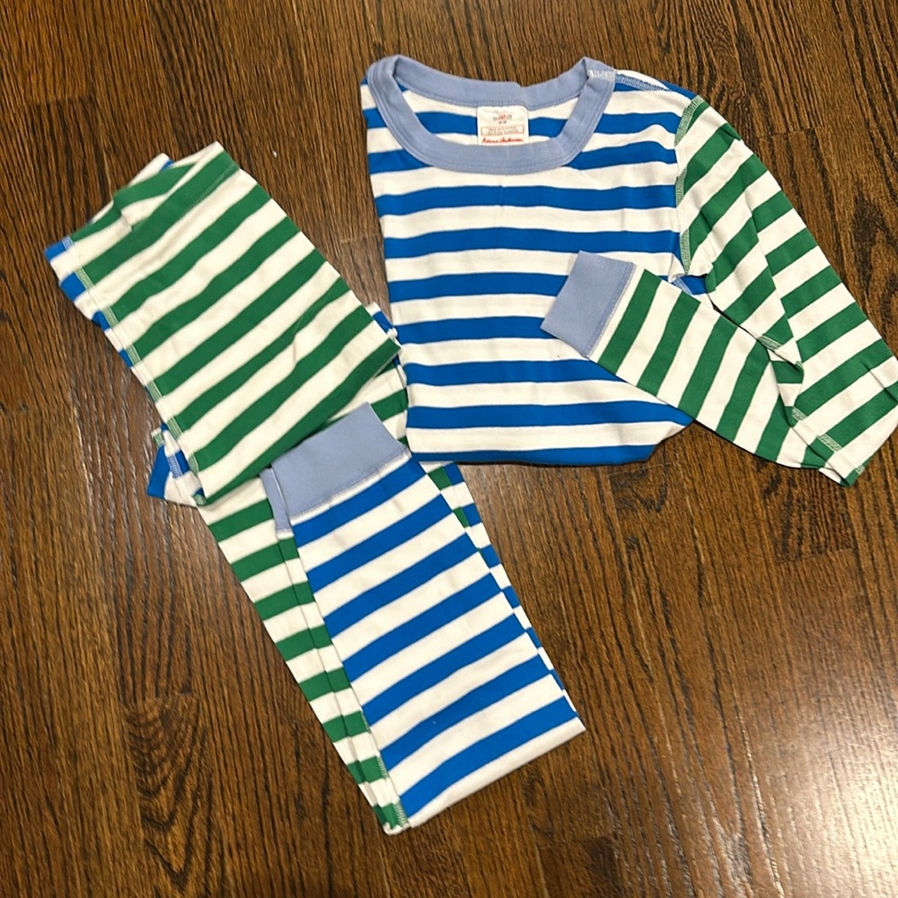 Hanna Andersson Long Sleeve and Long Pants Pajamas